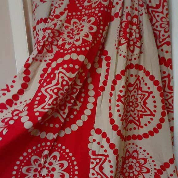 Cato Tan & Red Skirt - Picture 2 of 6